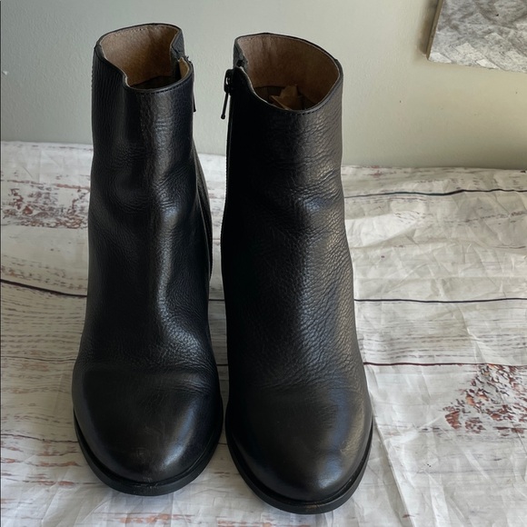 Fat Face Black Ankle Booties - Picture 3 of 8